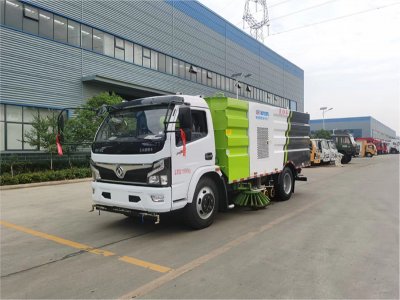 东风福瑞卡9方洗扫车